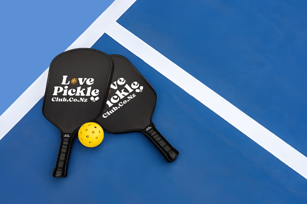 love pickle club wellington paddle